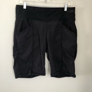 The North Face On the Go Shorts size Medium